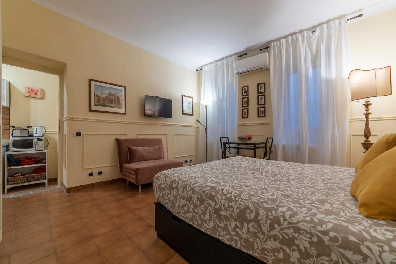 רומא Piazza Navona & Pantheon Central Apartment מראה חיצוני תמונה